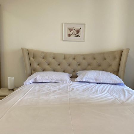 Magheru Cozy New Apartament 2 Rooms Bucharest Exterior photo